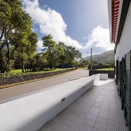 Dom wakacyjny Batalha Family House *