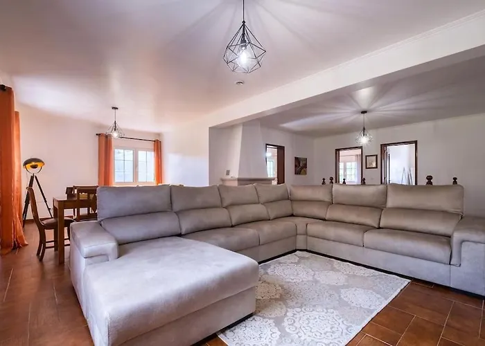 Batalha Family House *