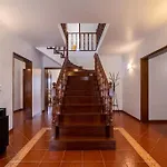 Batalha Family House Holiday home Fenais da Luz