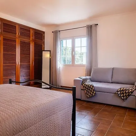 Batalha Family House *