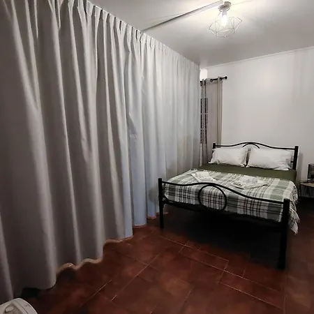 Batalha Family House Holiday home Fenais da Luz