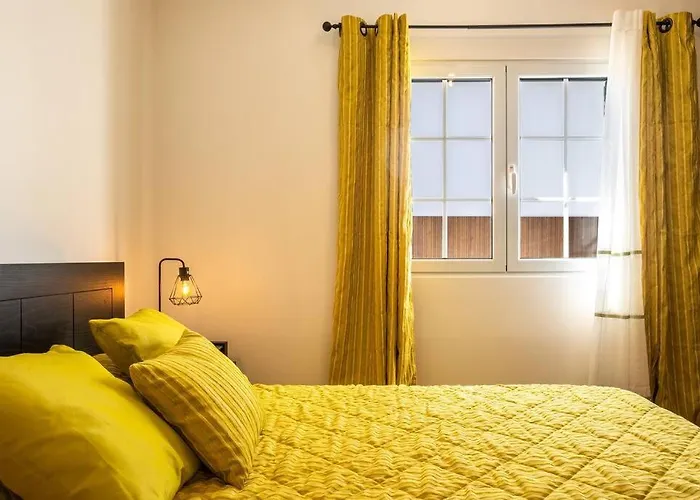 Batalha Family House * Fenais da Luz