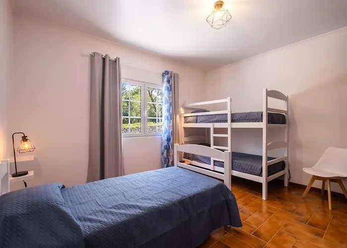 Batalha Family House Fenais da Luz